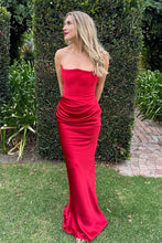 Load image into Gallery viewer, Trendy Mermaid Sweetheart Red Long Prom Dress with Ruched