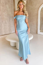 Load image into Gallery viewer, Chic Sheath Off the Shoulder Lilac Long Prom Dress with Ruched