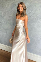 Load image into Gallery viewer, Simple Sheath Strapless Champagne Satin Long Prom Dress with Ruched
