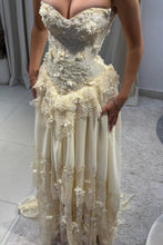 Load image into Gallery viewer, Gorgeous A Line Sweetheart Light Yellow Lace Prom Dress with Structured Bodice