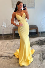 Load image into Gallery viewer, Yellow Mermaid Cutout Waist Lace Up Corset Long Beaded Prom Dress
