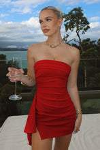 Load image into Gallery viewer, Stylish Bodycon Strapless Blue Satin Short Homecoming Dress with Ruched