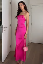 Load image into Gallery viewer, Charming Sheath Spaghetti Straps Fuchsia Long Party Dress with Open Back