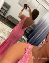Load image into Gallery viewer, Sexy Mermaid V Neck Pink Prom Dress With Appliques