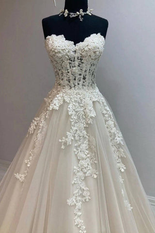 Princess A Line Sweetheart White Wedding Party Dress with Appliques