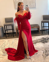 Load image into Gallery viewer, Sexy V Neck Red Satin Long Sleeve Prom Dress