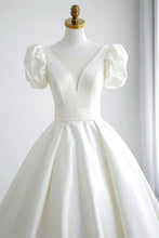 Load image into Gallery viewer, Elegant A Line V Neck White Wedding Dress with Short Sleeves