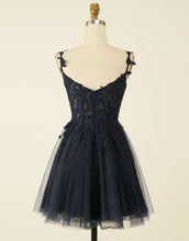 Load image into Gallery viewer, A-Line Spaghetti Straps Short Tulle Homecoming Dress With Appliques
