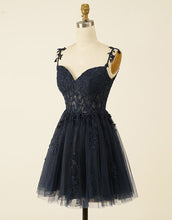 Load image into Gallery viewer, A-Line Spaghetti Straps Short Tulle Homecoming Dress With Appliques