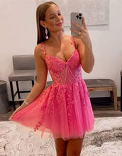 Load image into Gallery viewer, A-Line Spaghetti Straps Short Tulle Homecoming Dress With Appliques