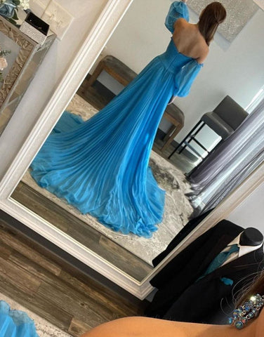 Elegant A-Line Court Train Prom Dress With Detachable Sleeves