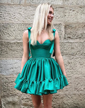 Load image into Gallery viewer, Green A-Line Tie Straps Short Satin Homecoming Dress