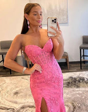 Load image into Gallery viewer, Mermaid Sweetheart Prom Dress With Appliques
