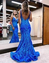Load image into Gallery viewer, Mermaid V-Neck Gorgeous Patterns Prom Dress
