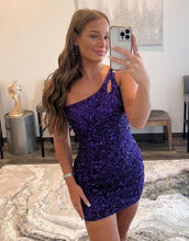 Load image into Gallery viewer, Purple One Shoulder Keyhole Back Sequin Homecoming Dress