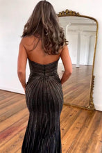 Load image into Gallery viewer, Sparkly Beaded Sweetheart Long Black Mermaid Prom Dress With Split