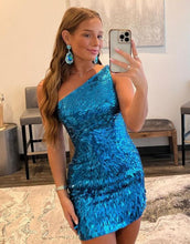 Load image into Gallery viewer, Sparkly One Shoulder Bodycon Sequin Homecoming Dress