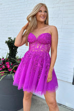 Load image into Gallery viewer, A-Line Strapless Lace Up Short Tulle Homecoming Dress with Appliques
