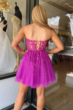 Load image into Gallery viewer, A-Line Strapless Lace Up Short Tulle Homecoming Dress with Appliques
