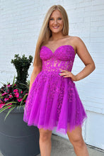 Load image into Gallery viewer, A-Line Strapless Lace Up Short Tulle Homecoming Dress with Appliques
