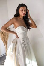 Load image into Gallery viewer, Elegant A Line Sweetheart White Long Bridal Dress with Sweep Train
