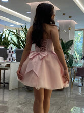 Load image into Gallery viewer, Princess A Line Strapless Pink Corset Homecoming Dress with Bowknot
