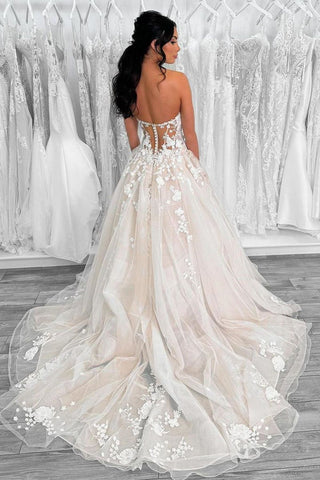 Luxurious A Line Sweetheart Light Champagne Long Prom Dress with Appliques