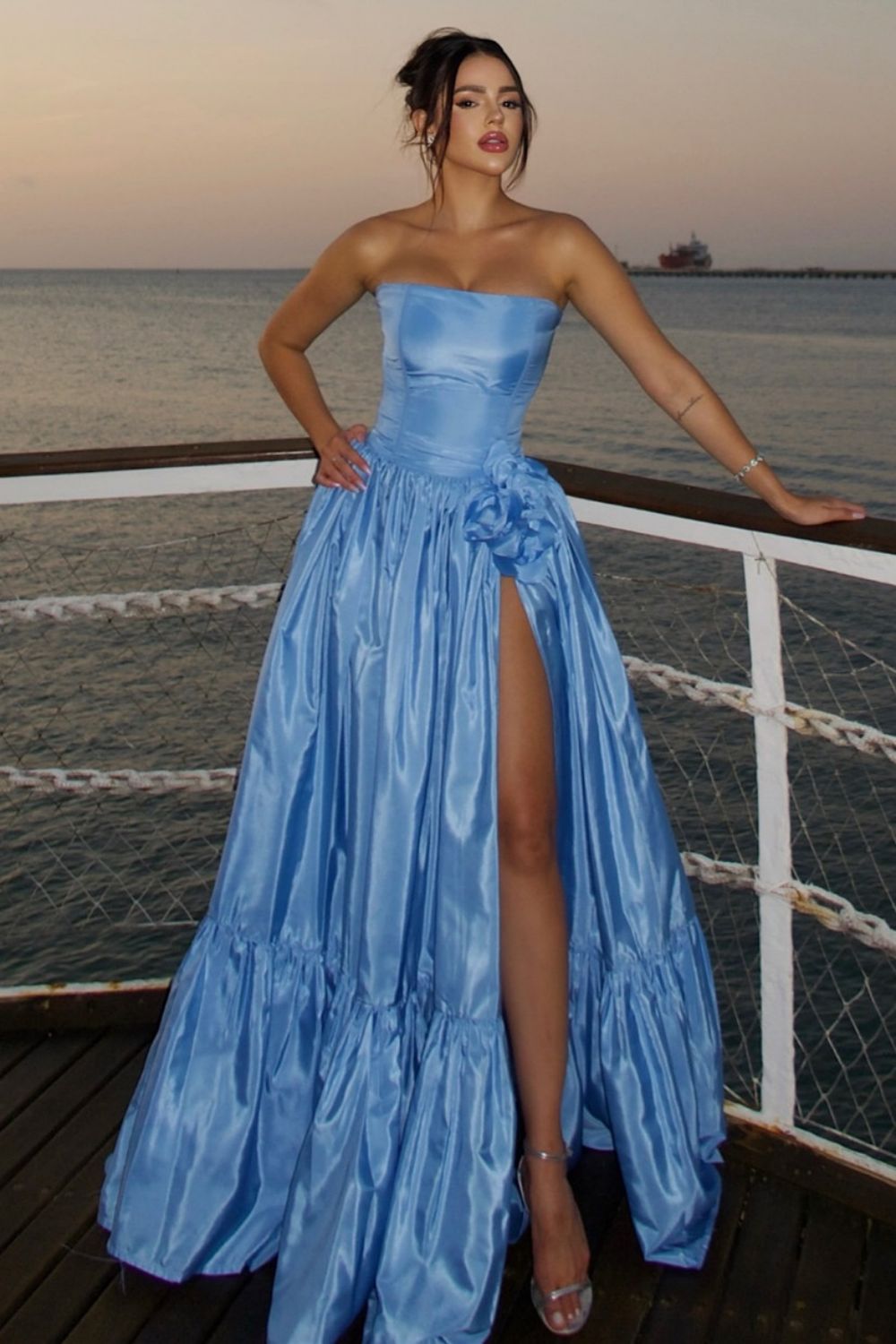 Blue Backless A-Line Strapless Scoop Pleats Satin Long Prom Dress main image 1