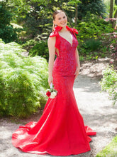 Load image into Gallery viewer, Stunning Yellow Mermaid V-Neck Long Beaded Prom Dress With Bowknot
