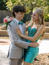 Load image into Gallery viewer, Stunning Fuchsia Bodycon Sweetheart Lace Top Short Satin Homecoming Dress

