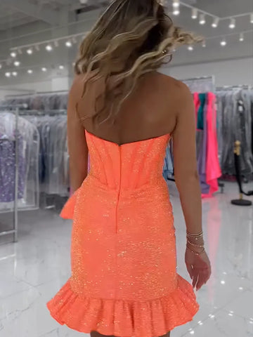 Stunning Bodycon Sweetheart Orange Short Homecoming Dress with Beading