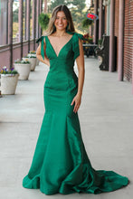 Load image into Gallery viewer, Stunning Yellow Mermaid V-Neck Long Beaded Prom Dress With Bowknot
