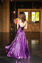 Load image into Gallery viewer, Sparkly Gold A-Line Halter Neck Long Prom Party Dress With Split

