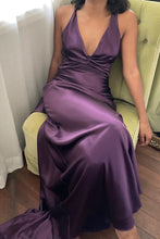 Load image into Gallery viewer, Trendy Sheath Halter Neck Purple Long Party Dress with Open Back Bowknot
