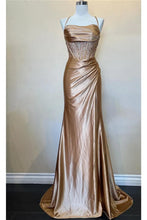 Load image into Gallery viewer, Trendy Mermaid Spaghetti Straps Green Corset Prom Dress with Split Front
