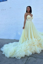 Load image into Gallery viewer, Stylish A Line Sweetheart Yellow Corset Prom Dress with Appliques Ruffles
