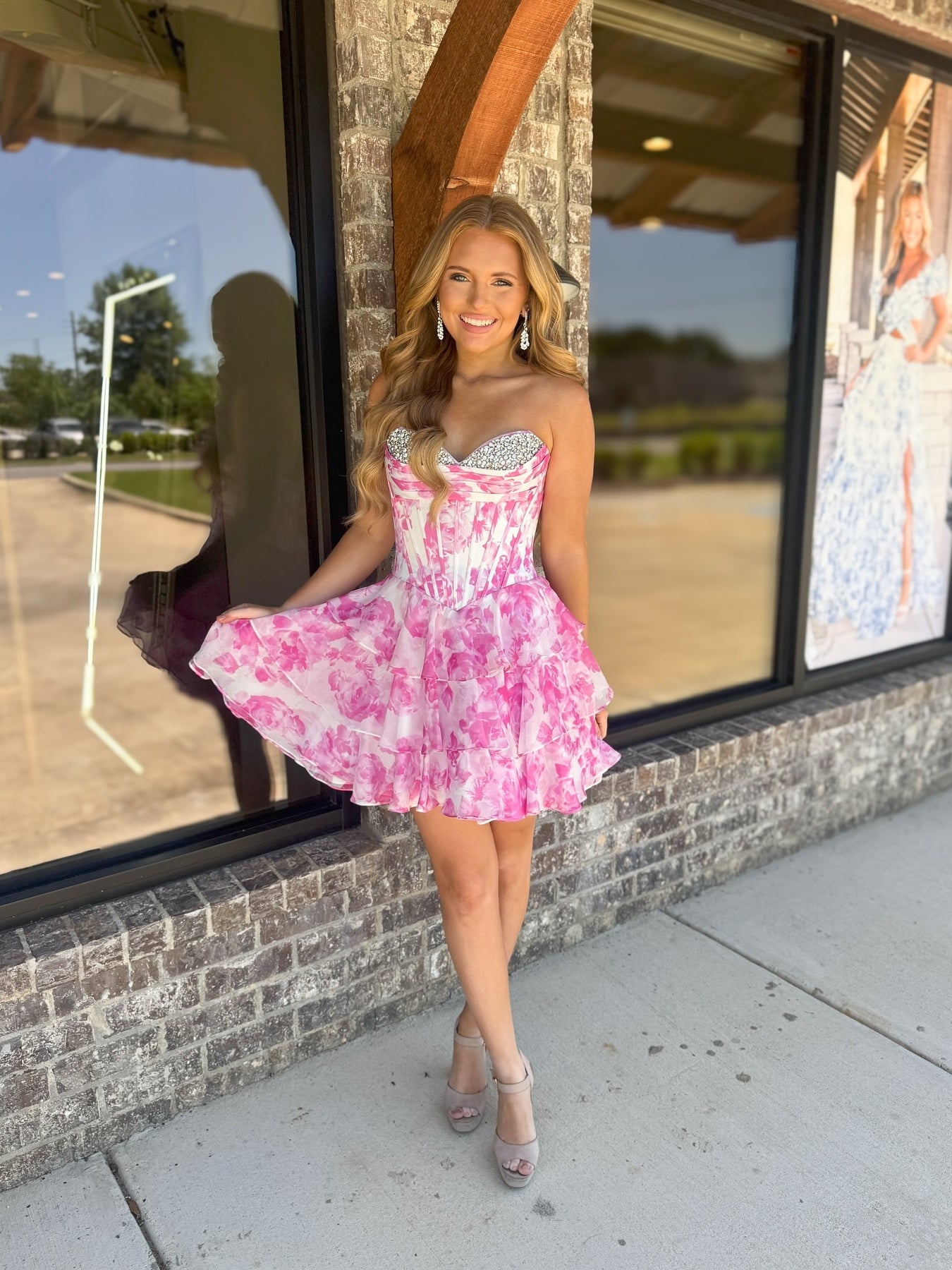 Luuvis Women Pink Floral Printed Short Homecoming Dress Cute A Line Sweetheart Short Party Dress with Ruffles Luuvis Women Pink Floral Printed Short Homecoming Dress Cute A Line Sweetheart Short Party Dress with Ruffles