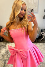 Load image into Gallery viewer, Charming A Line Sweetheart Pink Short Homecoming Dress with Pearls Bowknot
