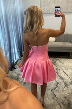 Load image into Gallery viewer, Cute A Line Strapless Light Green Short Homecoming Dress with Pearls Bowknot