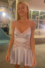 Load image into Gallery viewer, Charming A Line Spaghetti Straps Lilac Short Homecoming Dress with Lace