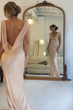 Load image into Gallery viewer, Charming Mermaid V Neck Light Pink Long Prom Dress with Ruched