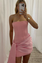 Load image into Gallery viewer, Elegant Sheath Strapless Pink Corset Homecoming Dress with Ruched