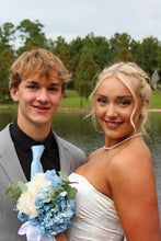 Load image into Gallery viewer, Stunning Sheath Strapless White Short Homecoming Dress with Bowknot