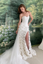 Load image into Gallery viewer, Charming Pink Mermaid Strapless Long Tulle Prom Dress with 3D Flowers
