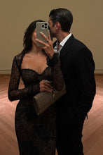 Load image into Gallery viewer, Chic Mermaid Sweetheart Black Lace Long Prom Dress with Long Sleeves