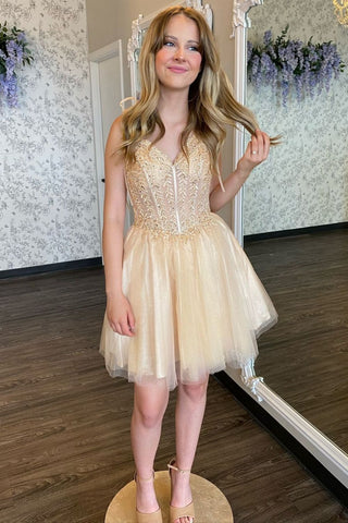 Chic A-Line V-Nwck Short Homecoming Dress With Appliques