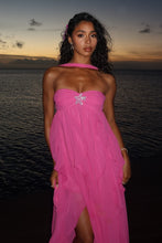 Load image into Gallery viewer, Chic A Line Halter Neck Pink Long Prom Dress with Ruffles
