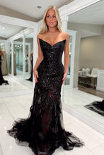 Load image into Gallery viewer, Classic Mermaid Sweetheart Red Long Prom Dress with Appliques