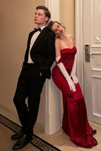 Load image into Gallery viewer, Classic Mermaid Sweetheart Red Long Prom Dress with Train