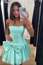 Load image into Gallery viewer, Cute A Line Strapless Light Green Short Homecoming Dress with Pearls Bowknot